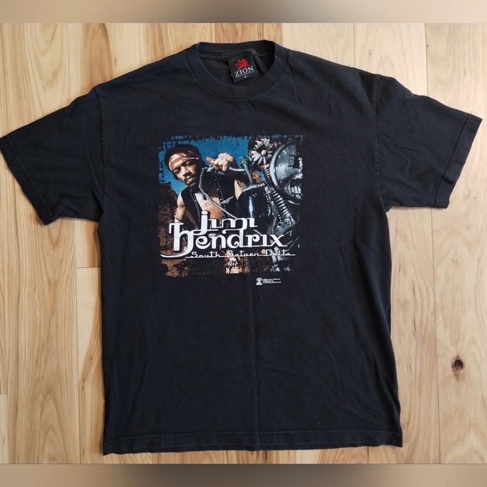 Jimi Hendrix south Saturn delta 2000 Y2k vintage graphic t-shirt